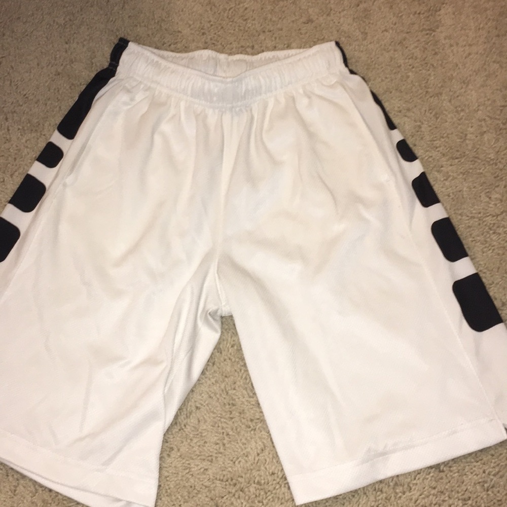 Nike elite basketball shorts